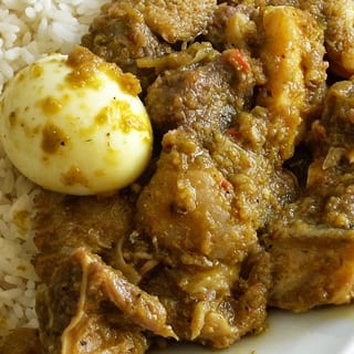 AYAMASE (WHITE RICE, STEW & EGG)